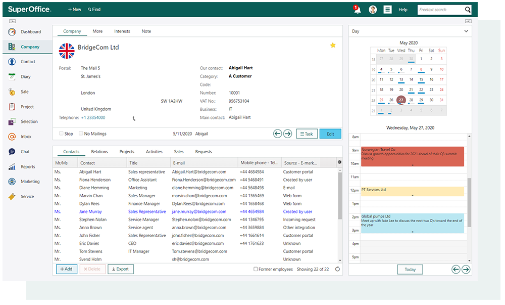 Bærbar computer, der viser SuperOffice CRM